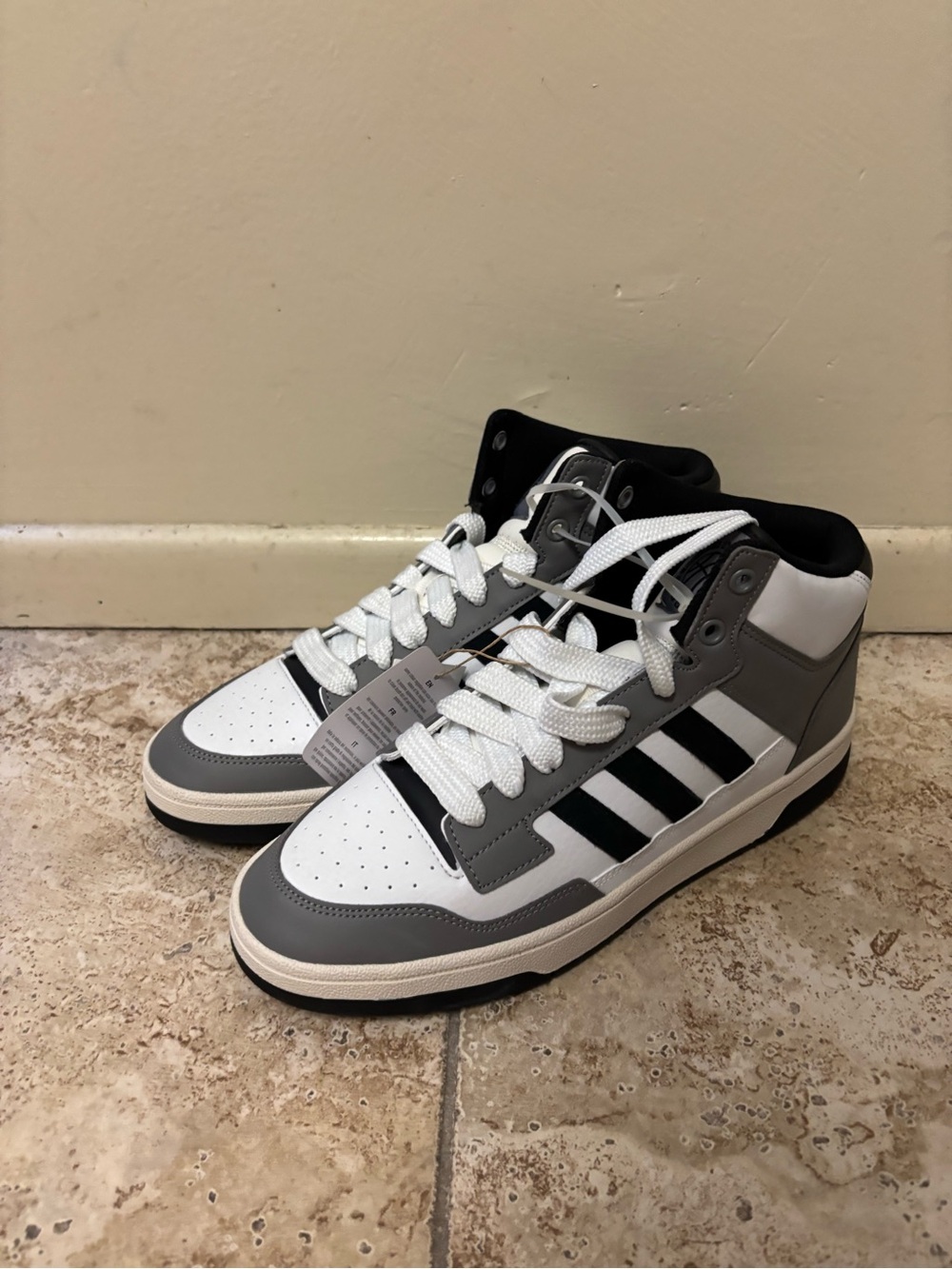 Adidas Rapid Court Mid Men’s White Gray Black Sneakers Size 10/10.5 JP5866